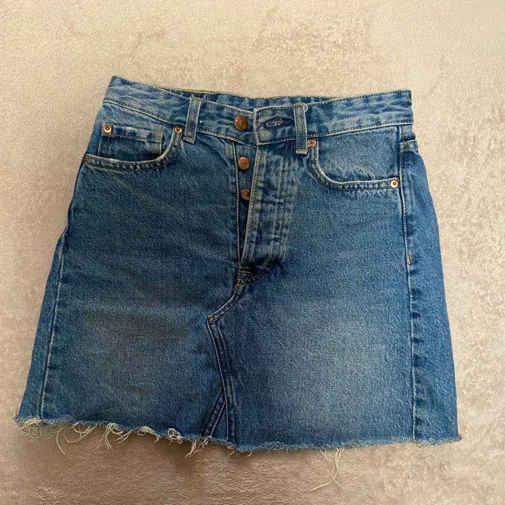 H&M denim skirt!